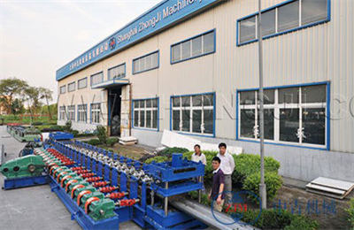 <b>冷彎成型機</b>